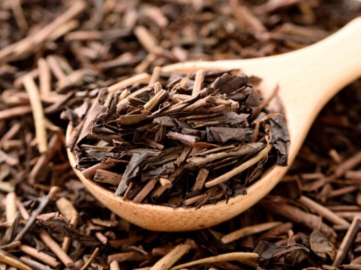 hojicha-roasted-green-tea-scaled-720x540-1 hojicha tea